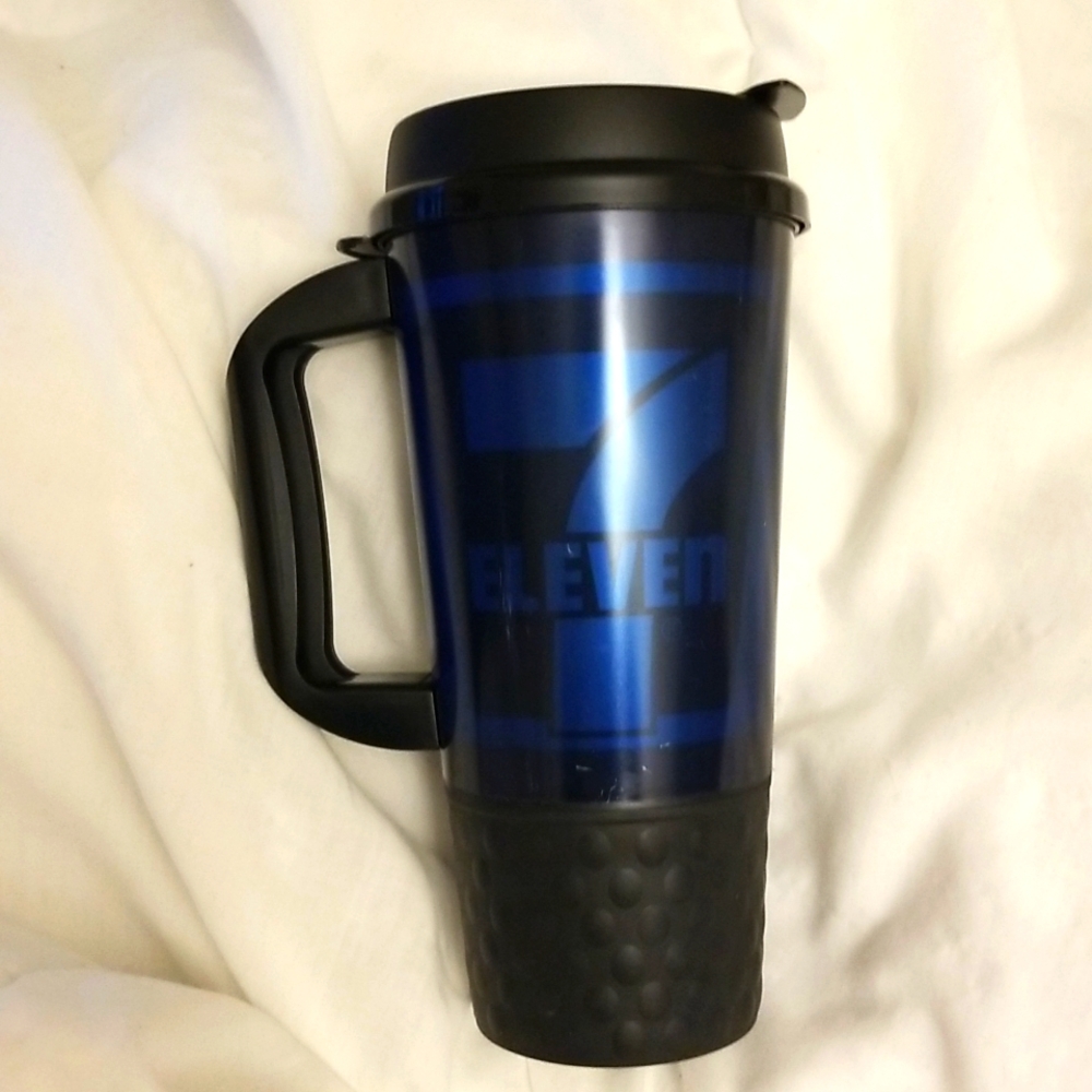 COPY 7 Eleven Rare Tumbler Collectible Item New